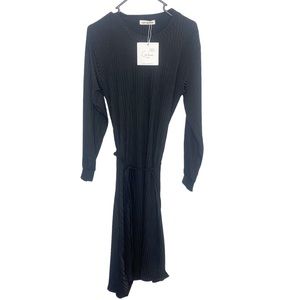 Cat Queen black ribbed knit dress NWT j